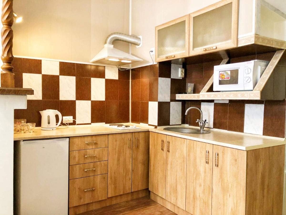 Apartments Near Rynok Square Львів Екстер'єр фото